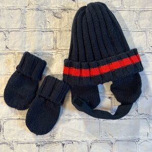 OSHKOSH B’GOSH INFANT 3-9 MONTHS NAVY/RED ACRYLIC HAT AND MITTENS